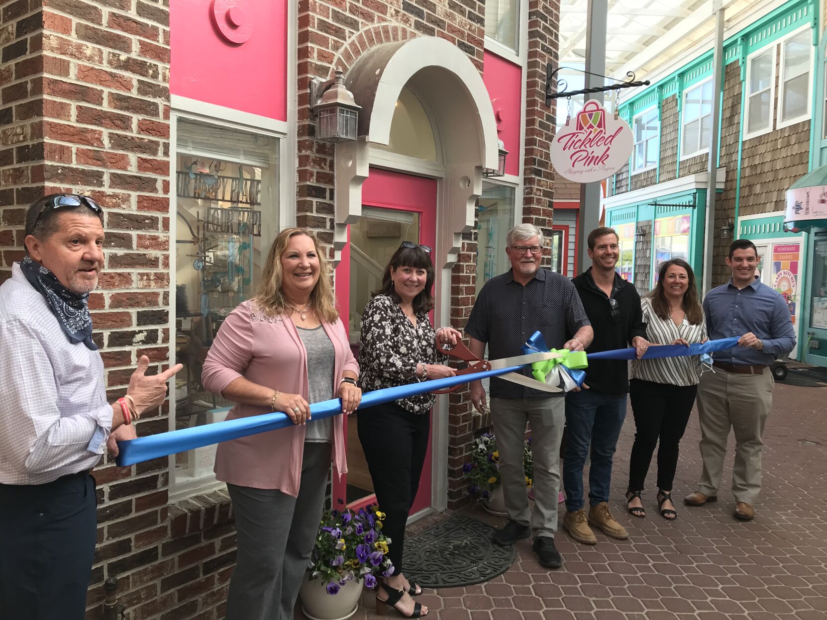 Tickled Pink of Bethany Beach ribbon-cutting